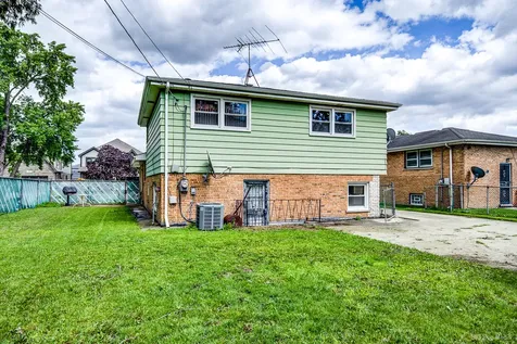 9304 Meade Avenue Oak Lawn IL 60453