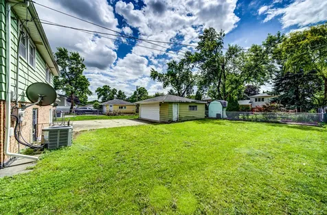 9304 Meade Avenue Oak Lawn IL 60453