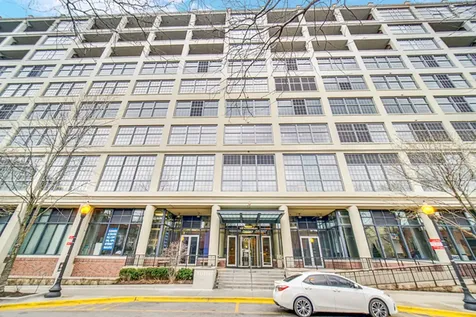 900 North Kingsbury Street Chicago IL 60610