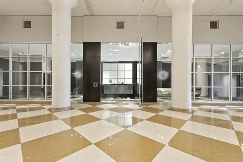 900 North Kingsbury Street Chicago IL 60610