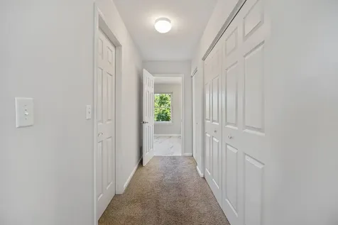 1214 Ridgewood Court Vernon Hills IL 60061