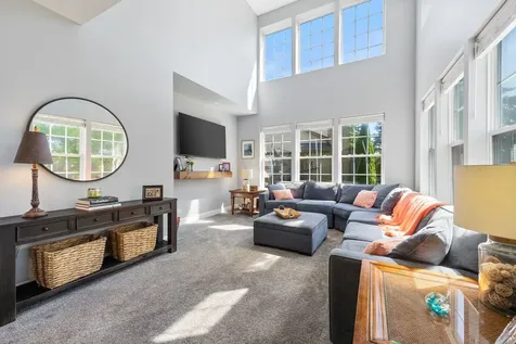 1214 Ridgewood Court Vernon Hills IL 60061