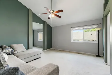 349 Hampton Court Crystal Lake IL 60012