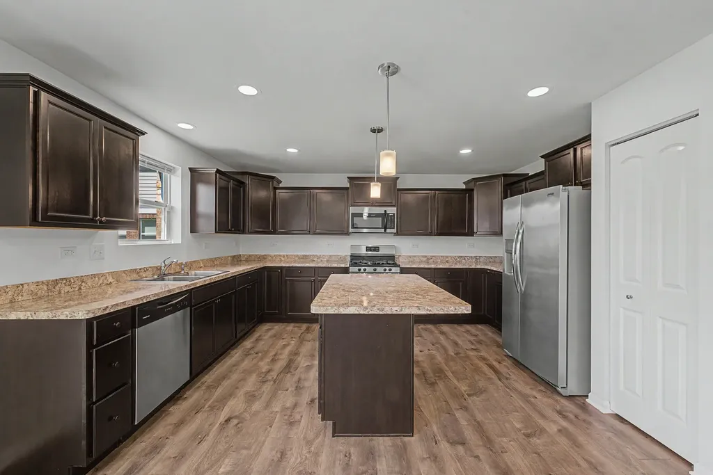 1978 Stapleton Road New Lenox IL 60451