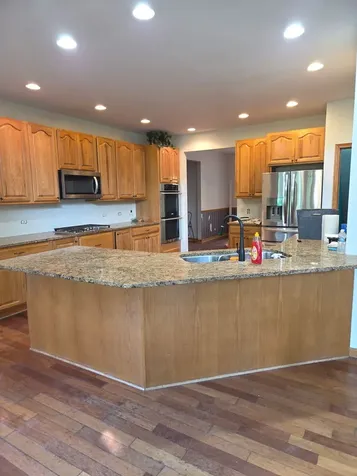 2 Echowood Drive Algonquin IL 60102