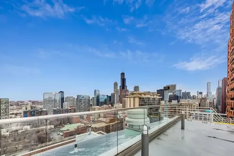 40 East 9th Street Chicago IL 60605