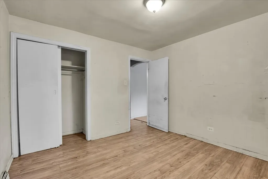 9302 South Rhodes Avenue Chicago IL 60619