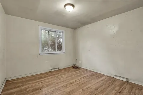9302 South Rhodes Avenue Chicago IL 60619
