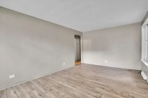 9302 South Rhodes Avenue Chicago IL 60619