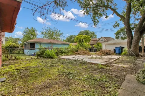 9302 South Rhodes Avenue Chicago IL 60619