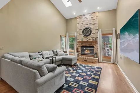 1164 Liberty Avenue Cary IL 60013