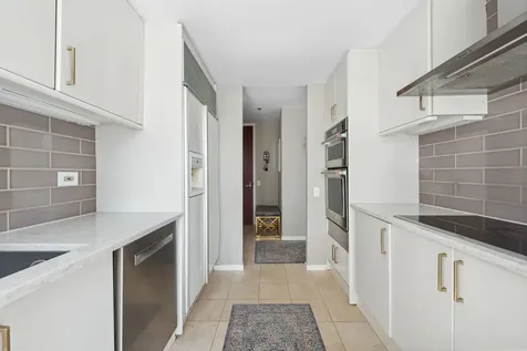 100 East Huron Street Chicago IL 60611