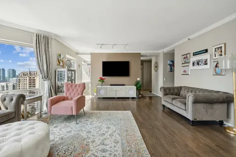 100 East Huron Street Chicago IL 60611