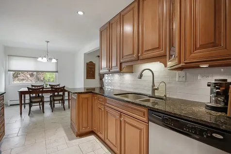 2604 North Windsor Drive Arlington Heights IL 60004
