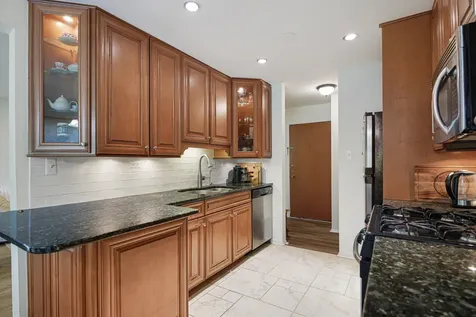 2604 North Windsor Drive Arlington Heights IL 60004
