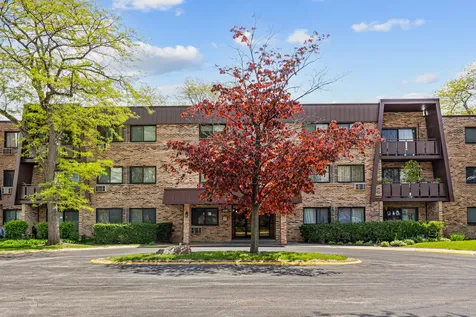 2604 North Windsor Drive Arlington Heights IL 60004