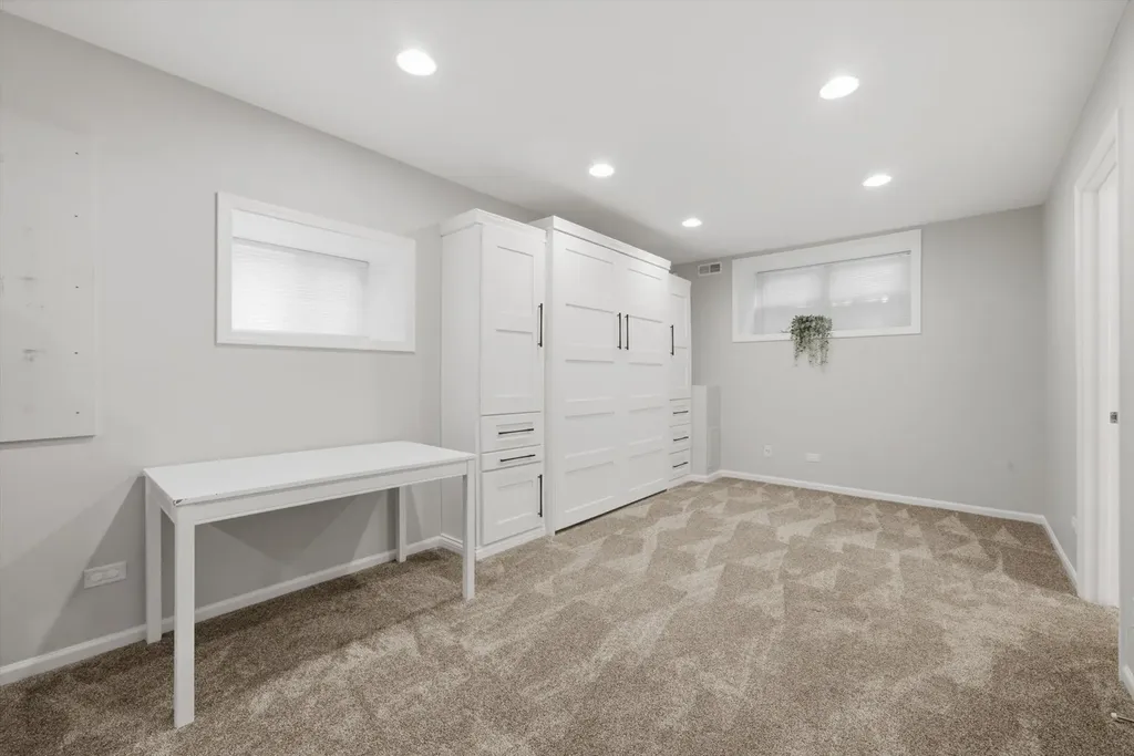 2112 West Superior Street Chicago IL 60612