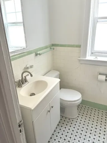 3908 North Central Avenue Chicago IL 60634