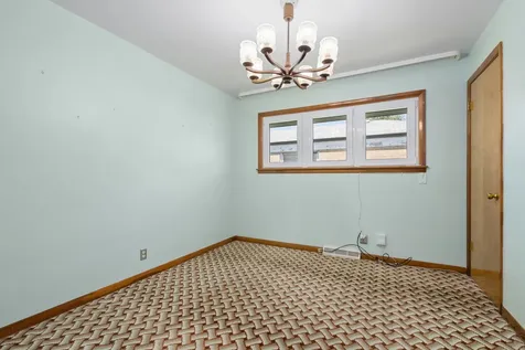 6235 South Nashville Avenue Chicago IL 60638