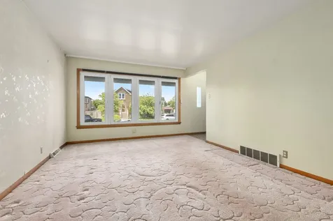 6235 South Nashville Avenue Chicago IL 60638