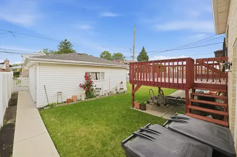 4818 North Sayre Avenue Chicago IL 60656