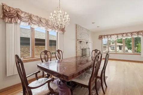 4818 North Sayre Avenue Chicago IL 60656