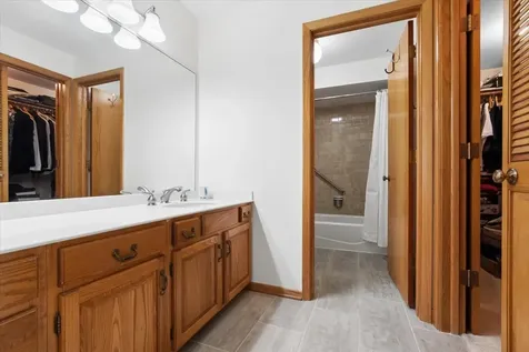 7800 West Foresthill Lane W Palos Heights IL 60463
