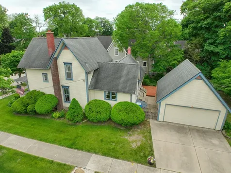 220 North 5th Street West Dundee IL 60118