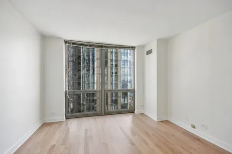 195 North Harbor Drive Chicago IL 60601