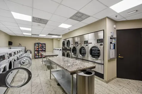 195 North Harbor Drive Chicago IL 60601