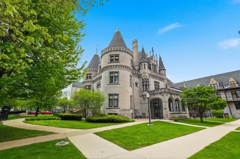 4938 South Drexel Boulevard Chicago IL 60615
