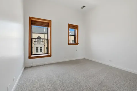 4938 South Drexel Boulevard Chicago IL 60615
