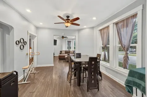 8956 South Dauphin Avenue Chicago IL 60619