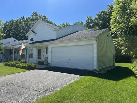 3214 Debra Drive Island Lake IL 60042