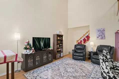 3214 Debra Drive Island Lake IL 60042