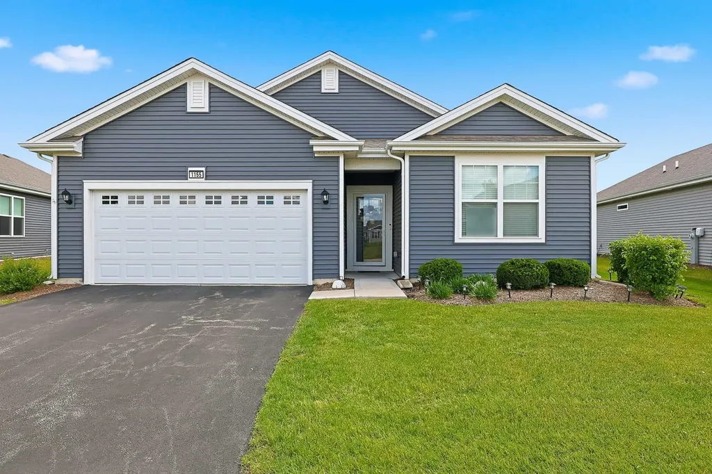 1155 Heritage Court Pingree Grove IL 60140