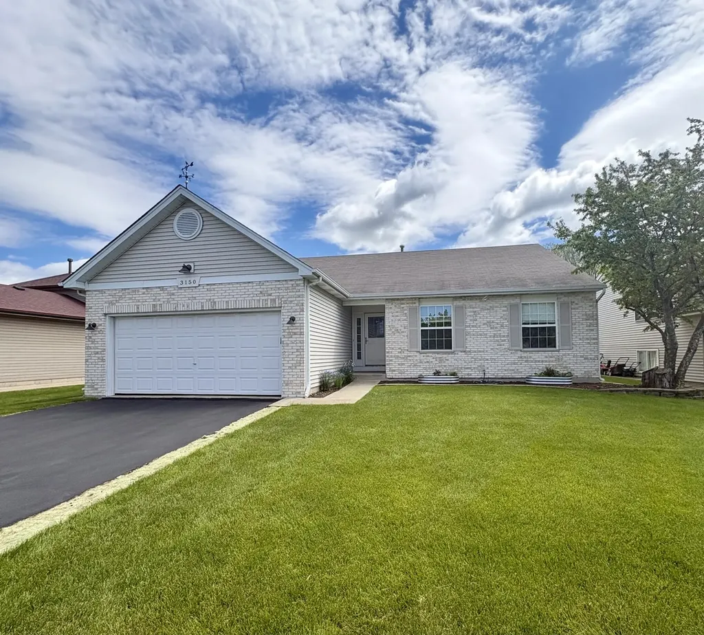 3150 Montrose Drive Lake In The Hills IL 60156