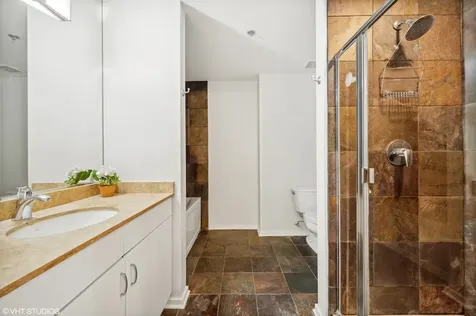 125 South Green Street Chicago IL 60607