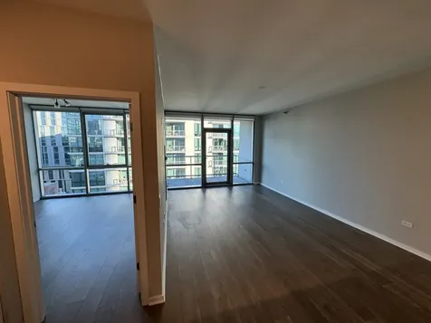125 South Green Street Chicago IL 60607