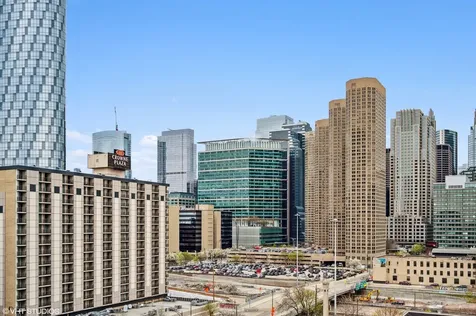 125 South Green Street Chicago IL 60607