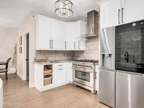324 Turnberry Lane Glen Ellyn IL 60137