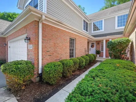 324 Turnberry Lane Glen Ellyn IL 60137