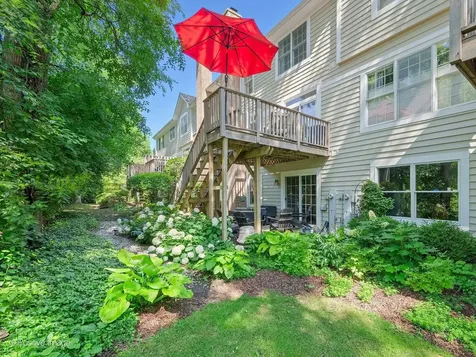 324 Turnberry Lane Glen Ellyn IL 60137