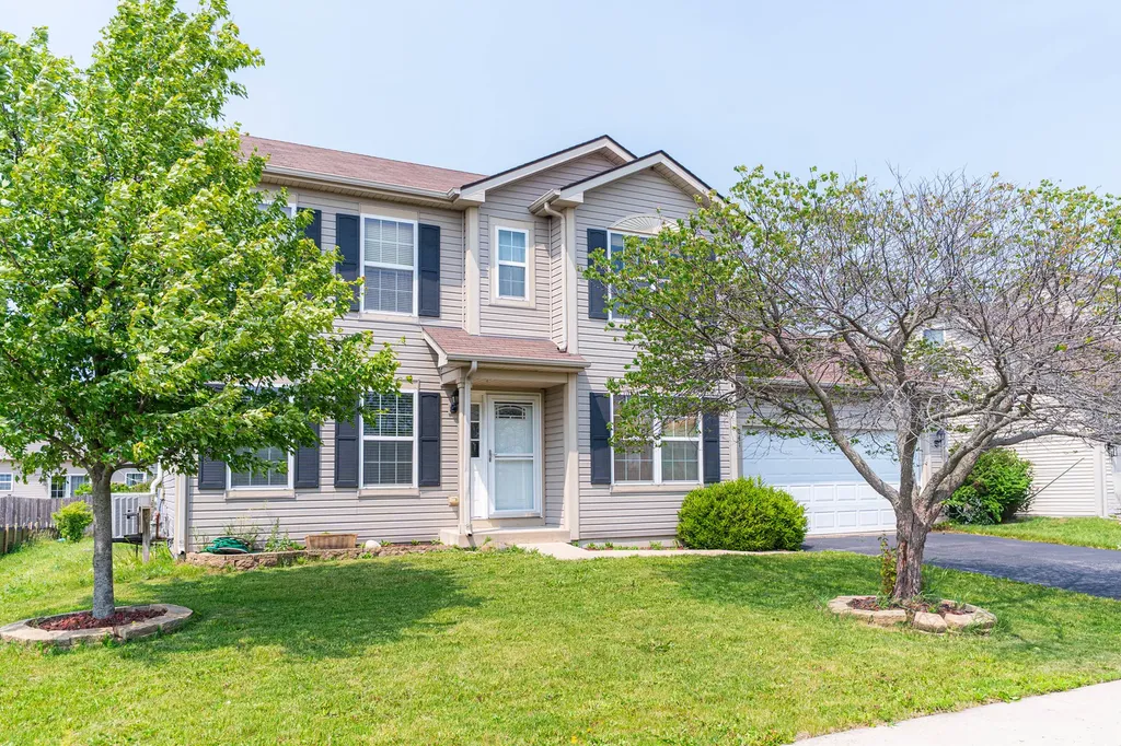 841 Pond Brook Avenue Malta IL 60150