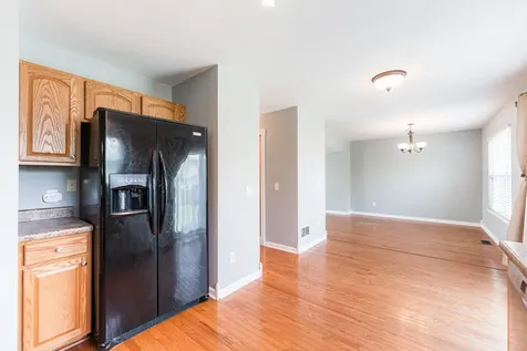 841 Pond Brook Avenue Malta IL 60150