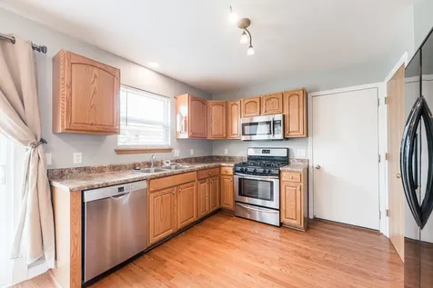 841 Pond Brook Avenue Malta IL 60150
