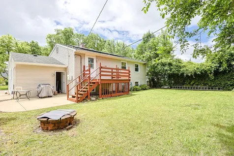 1412 Windsor Circle Carpentersville IL 60110