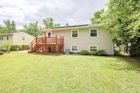 1412 Windsor Circle Carpentersville IL 60110