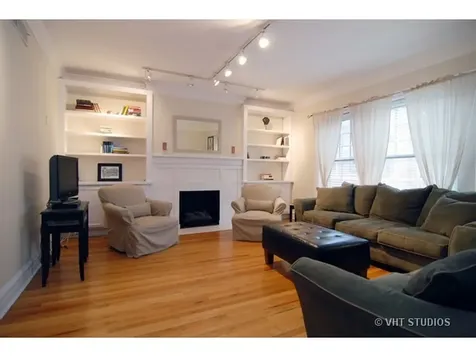 408 West Briar Place Chicago IL 60657