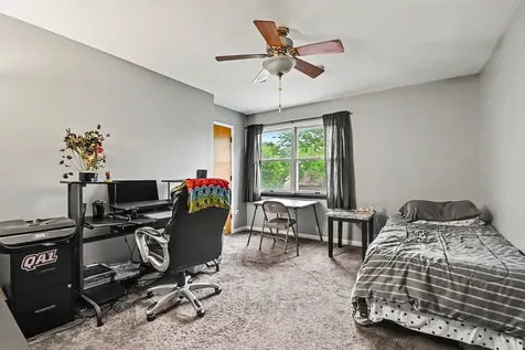 109 South Canyon Drive Bolingbrook IL 60490